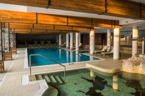 Hotel SPA Dr Irena Eris Wzgorza Dylewskie - Siedliska in Висока Віс