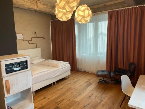 Superior King Room