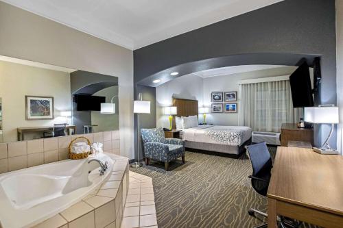 Sleeps 3