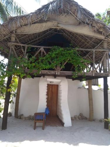 Kilwa Beach Lodge