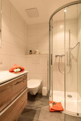 Jolimont Apartments - image 14