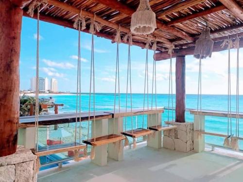 OCEAN VIEW 102