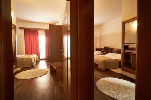 Hotel Vila Emei