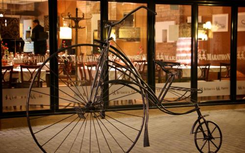 Hotel Marathon - image 12