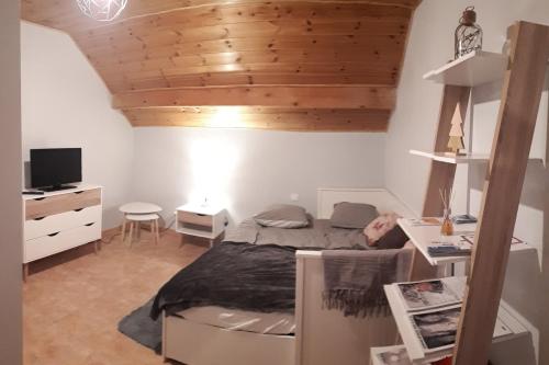 Vallee de la Claree Rental for 4 people in Val-des-Pres 'Le Rosier'