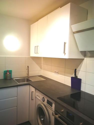 Central-Apt at Lake, CityCenter 5min, Fair 18min!!!, Nuremberg (photo 11)