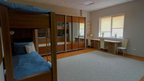 Bed in 6-Bed Mixed Dormitory Room