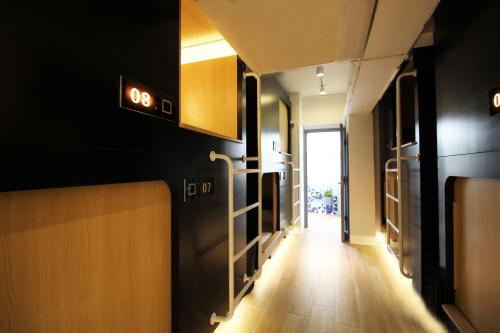 Tsim Sha Tsui Capsule