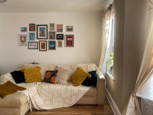 beautiful spacious apartment in Swindon town centre