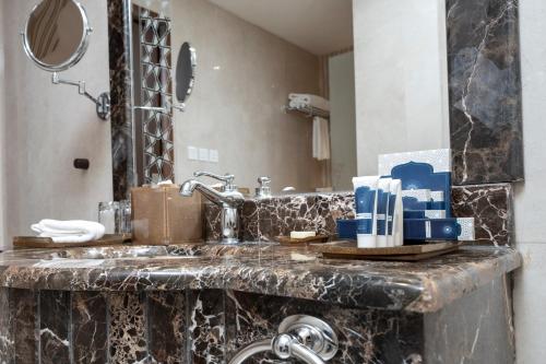 Swiss In Tabuk Hotel Room Type - Classic Queen Room
