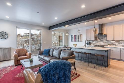 845 Mill Run Court home - image 3