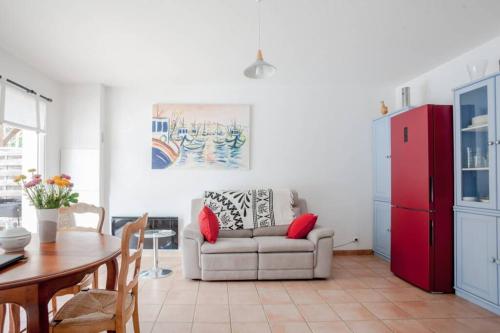 Villa mitoyenne en lisière de forêt et d'océan gîte à louer Quartier-Neuf