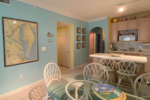 Stunning Sunset Views at Maresol - Walk to Beach condo - image 3