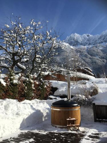 Chalet Plan Glacier – khách sạn tại Les Praz d'en Bas