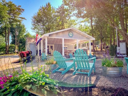 Hid'n Pines RV Resort - image 7