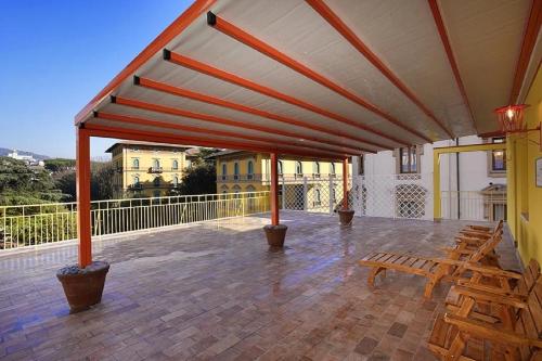  Attico Incerpi, terrazza sui tetti di Montecatini Terme in Montecatini Terme