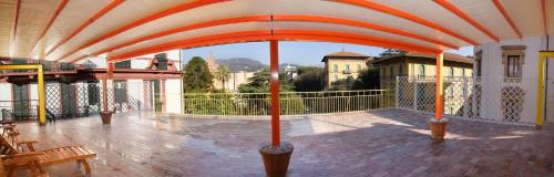  Attico Incerpi, terrazza sui tetti di Montecatini Terme in Montecatini Terme