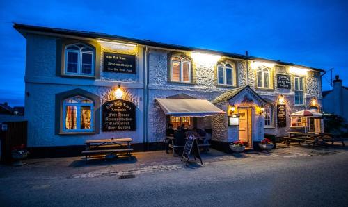 The Red Lion Longwick Princes Risborough - image 3