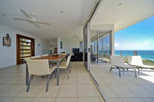 B&B Point Lookout - Oceanside 4 Bedrooms - Bed and Breakfast Point Lookout