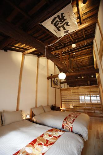 Three-Bedroom Apartment image 2