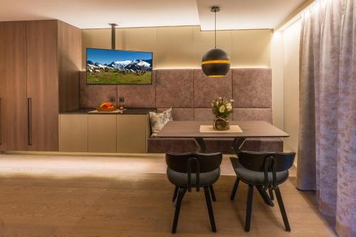 Facilities, VIER Studios & Restaurant in Burgstein