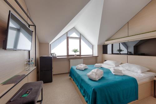 1 double bed