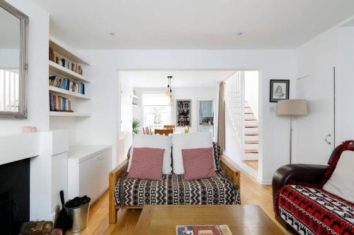 Superb 2 Bed Townhouse next to The Level Park gîte à louer Hanover Crescent