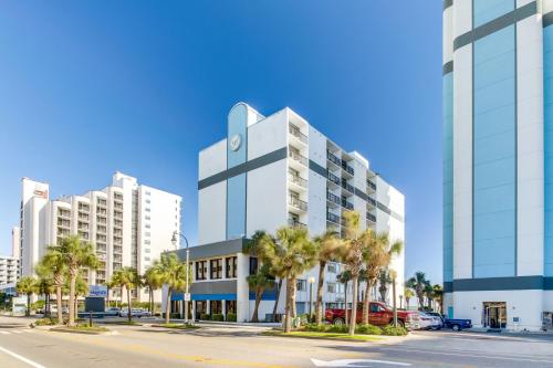 Hosteeva Boardwalk Ocean-front Condo - image 2