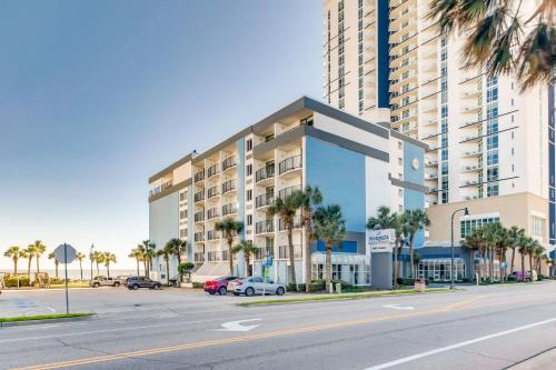 Hosteeva Boardwalk Ocean-front Condo