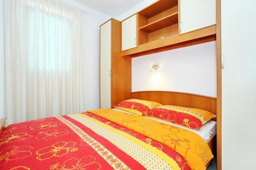 Apartment in Vir with balcony, air conditioning, Wi-Fi (4595-1)