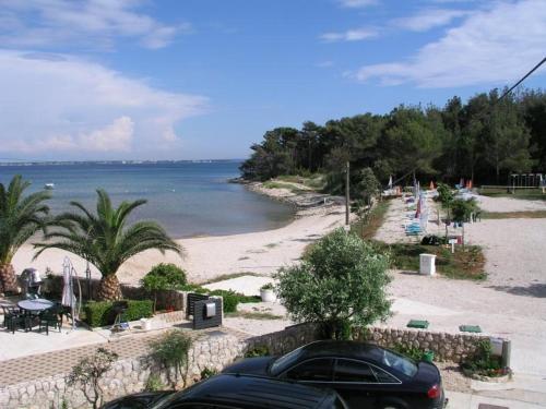 Apartment in Vir with balcony, air conditioning, Wi-Fi (4595-1)