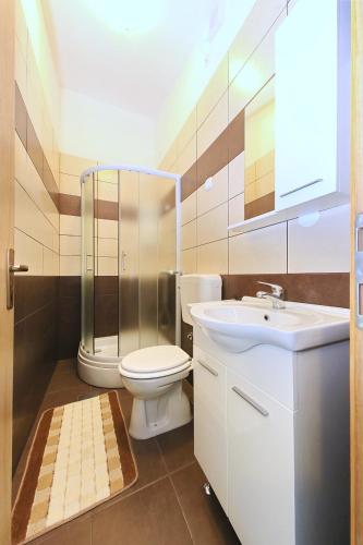 Apartment in Vir with sea view, terrace, air conditioning, Wi-Fi (4595-5)