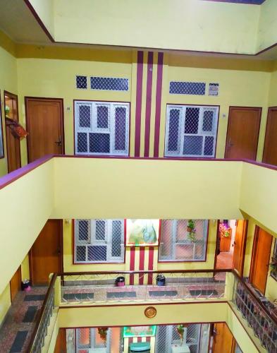 Hotel Marwari niwas  in Ram Ghat