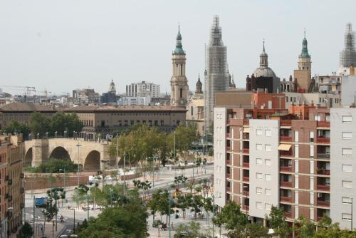 Hostal Puente de Piedra