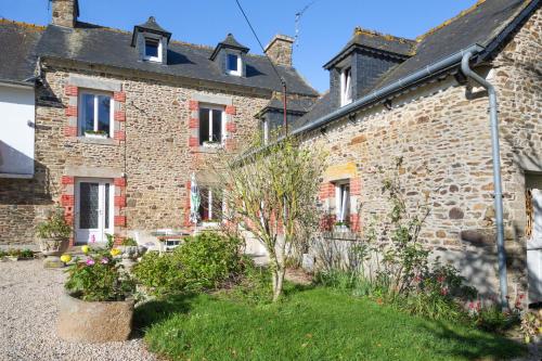 . Maison de 3 chambres avec jardin amenage et wifi a Pordic a 2 km de la plage