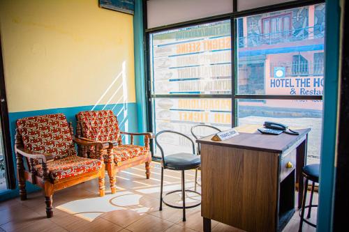 Hotel Plaza Nepal – Pokhara, FL