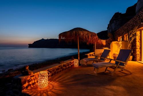 BLACK BAY CAVES SUITES 5
