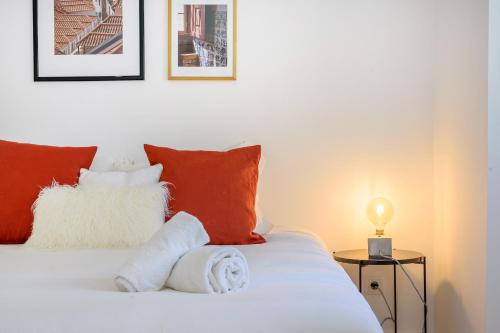 GuestReady - Modern loft at Graça - main image