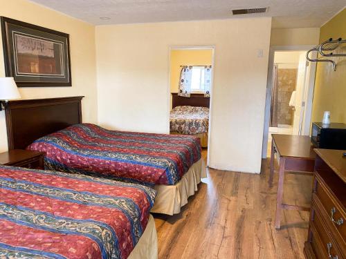 Guest Ranch Motel – Cheyenne, WY