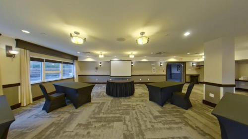 Best Western Plus Chocolate Lake Hotel - Halifax