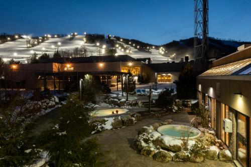 Гореща вана, Blue Mountain Resort Inn in The Blue Mountains (ON)