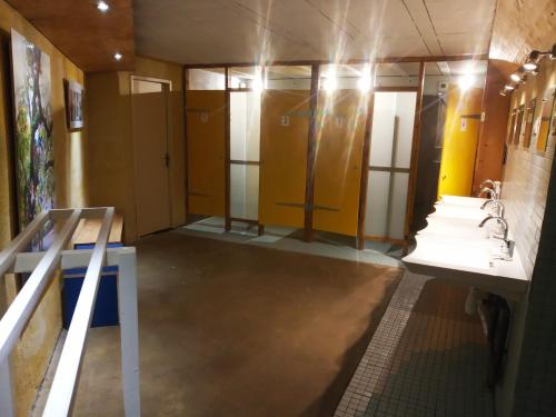 La Maison Rouge - Backpacker Hostel - image 10