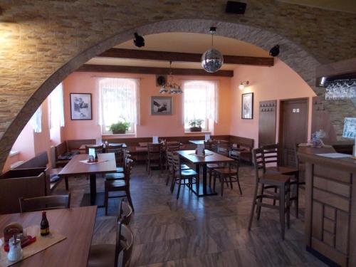 Restorāns, Kajovska hospoda in Kajov