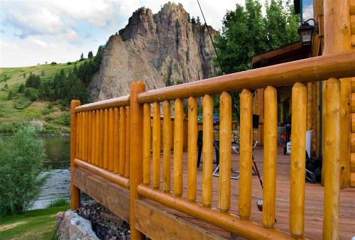 River's Bend Lodge - image 14