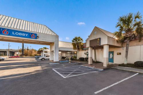 Motel 6-Florence, SC