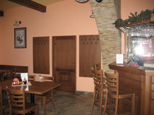 Restorāns, Kajovska hospoda in Kajov