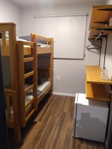 1 bunk bed