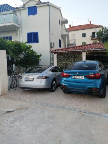 Apartments by the sea Rogoznica - 12820 - image 3