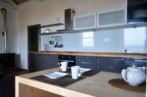 ห้องครัว, Casa do Baleeiro in กาลเยตา เด เนสกิม