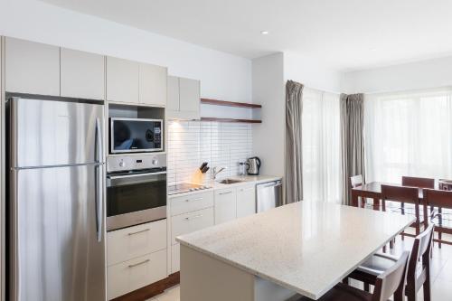 ห้องครัว, คลับ วินด์แฮม เดนาโร ไอส์แลนด์ (Club Wyndham Denarau Island) in เดนาเรา ไอส์แลนด์